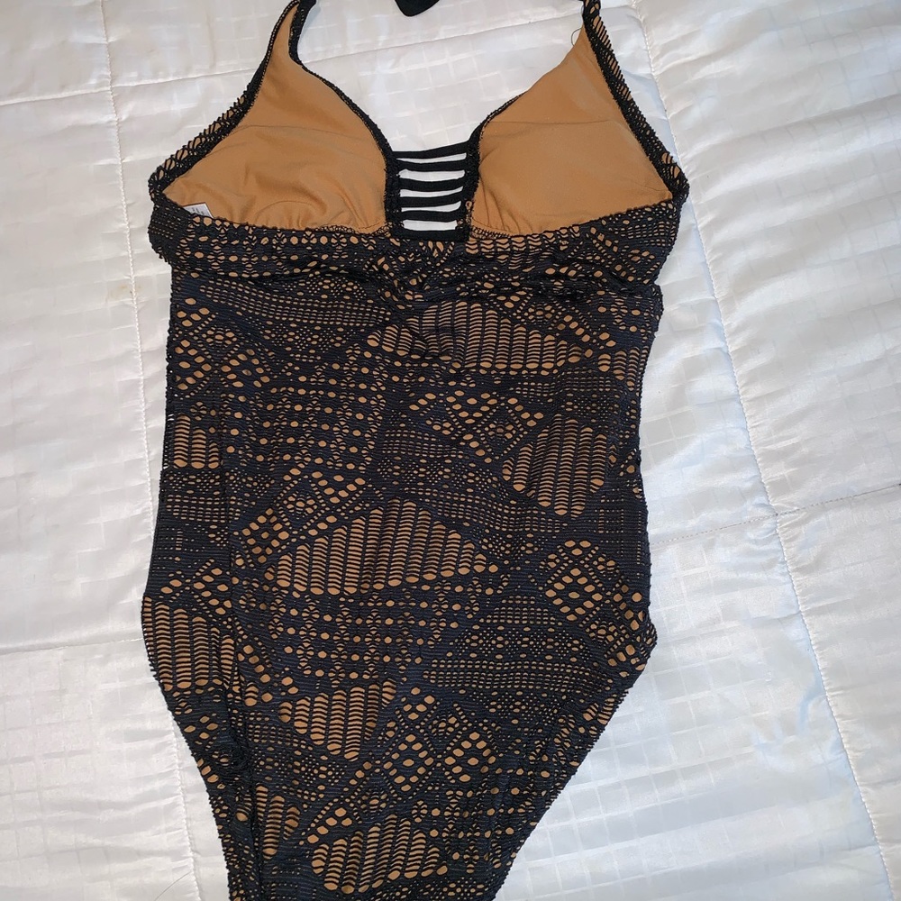 One piece bathing suit